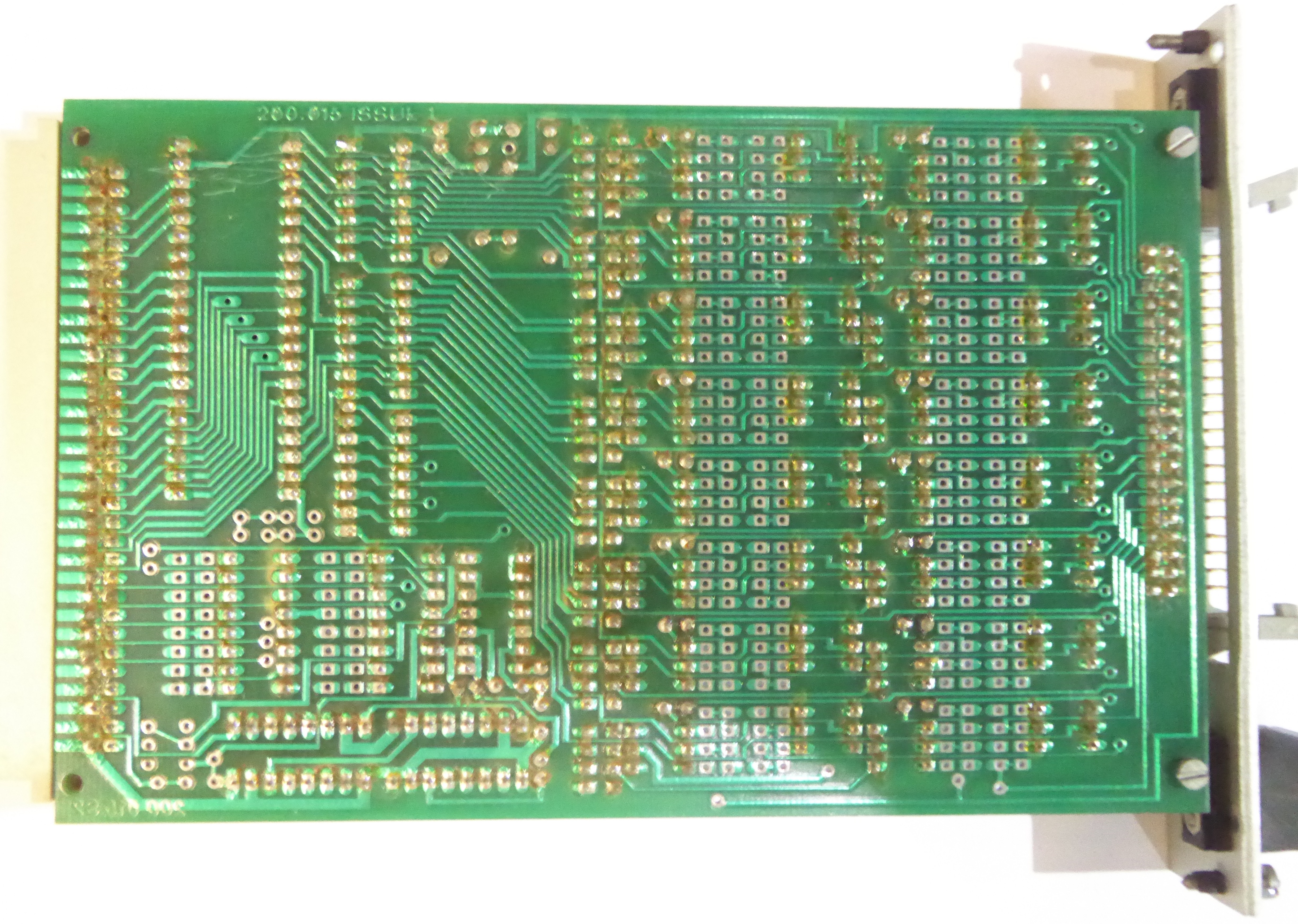 Laboratory Interface Track Side